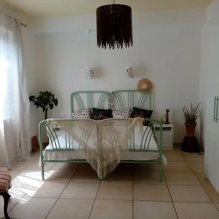Poggio Cuna Bed & Breakfast Londa